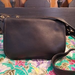 Vintage Coach Legacy Patricia Crossbody